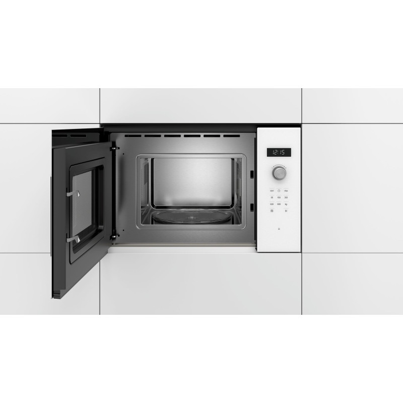 Мікрохвильова піч Bosch BFL 524 MW0