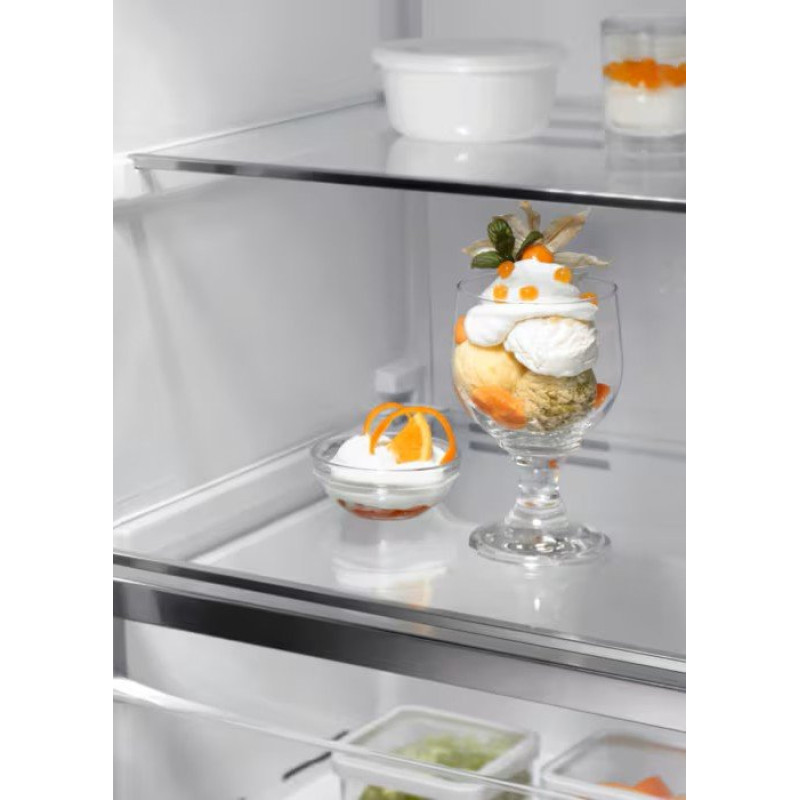 Морозильная камера ELECTROLUX LUS7ME28X