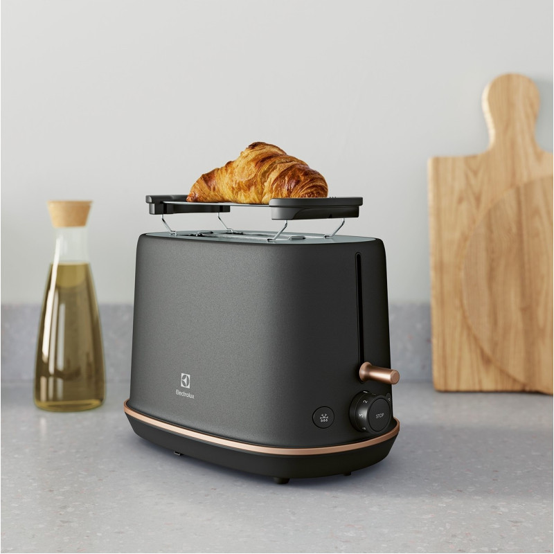  Тостер Electrolux E7T1-6BP