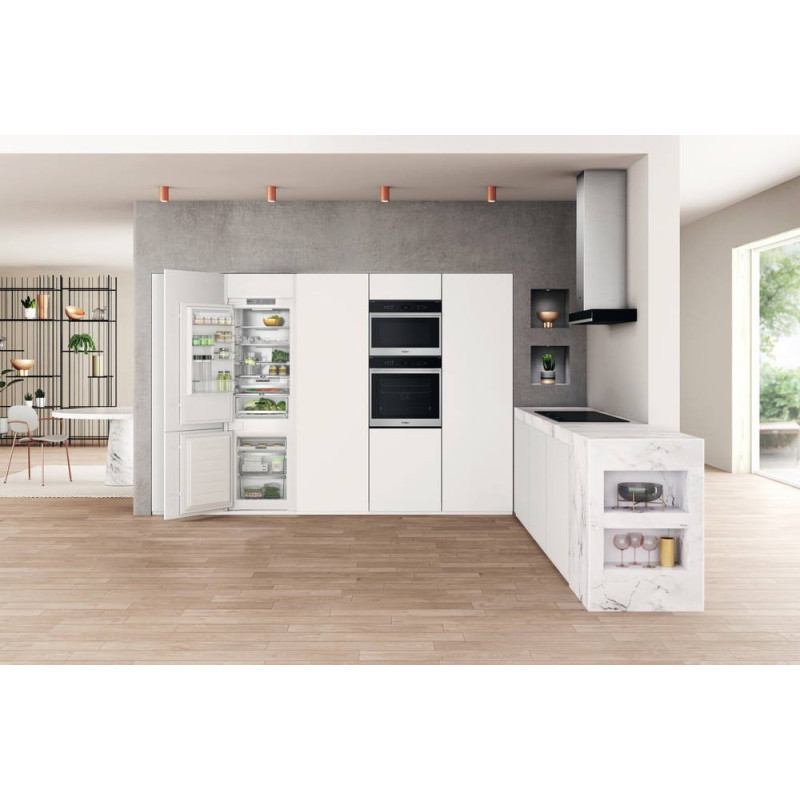 Холодильник Whirlpool WHC 18T573