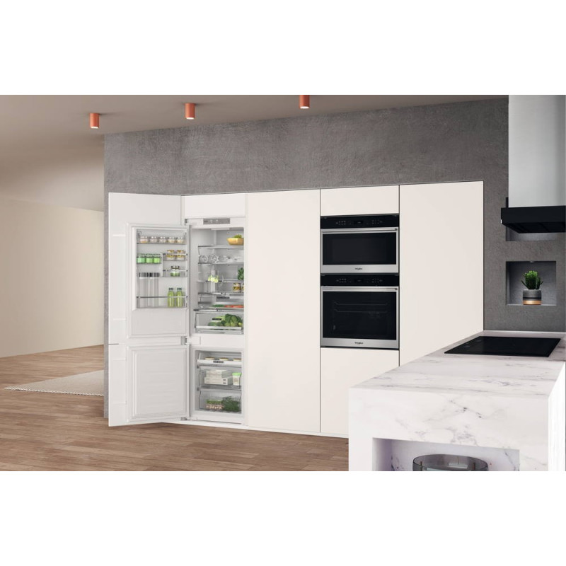 Холодильник Whirlpool WHC 18T573