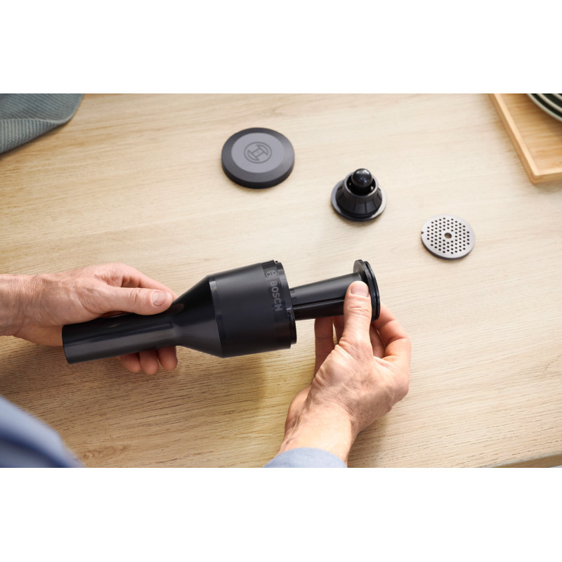 Мясорубка Bosch MFWS650B