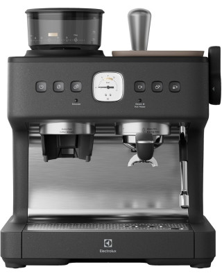 Кавоварка Electrolux E8EC1-8BP