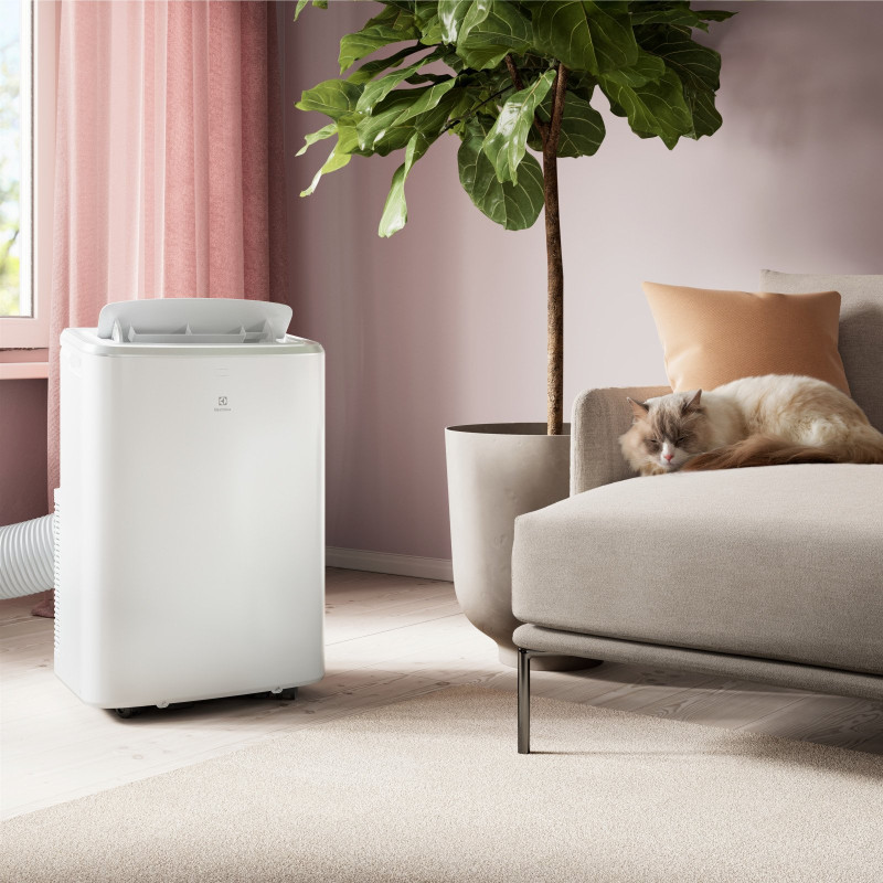Кондиционер  Electrolux ChillFlex Pro EXP26U339HW