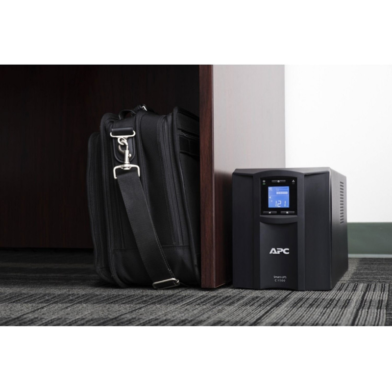 ДБЖ APC Smart-UPS 1500VA LCD SmartConnect (SMC1500IC)