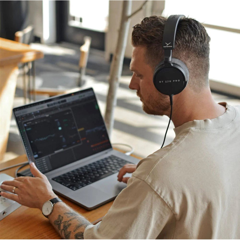 Навушники Beyerdynamic DT 270 Pro Black (531821)