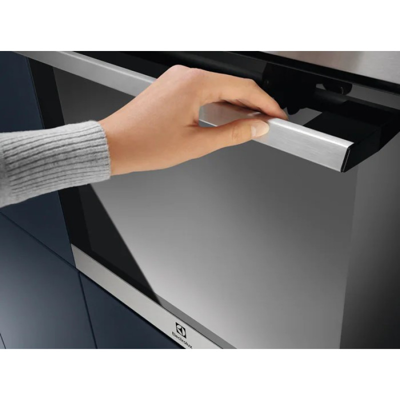 Духова шафа Electrolux EOF 3H00 BX