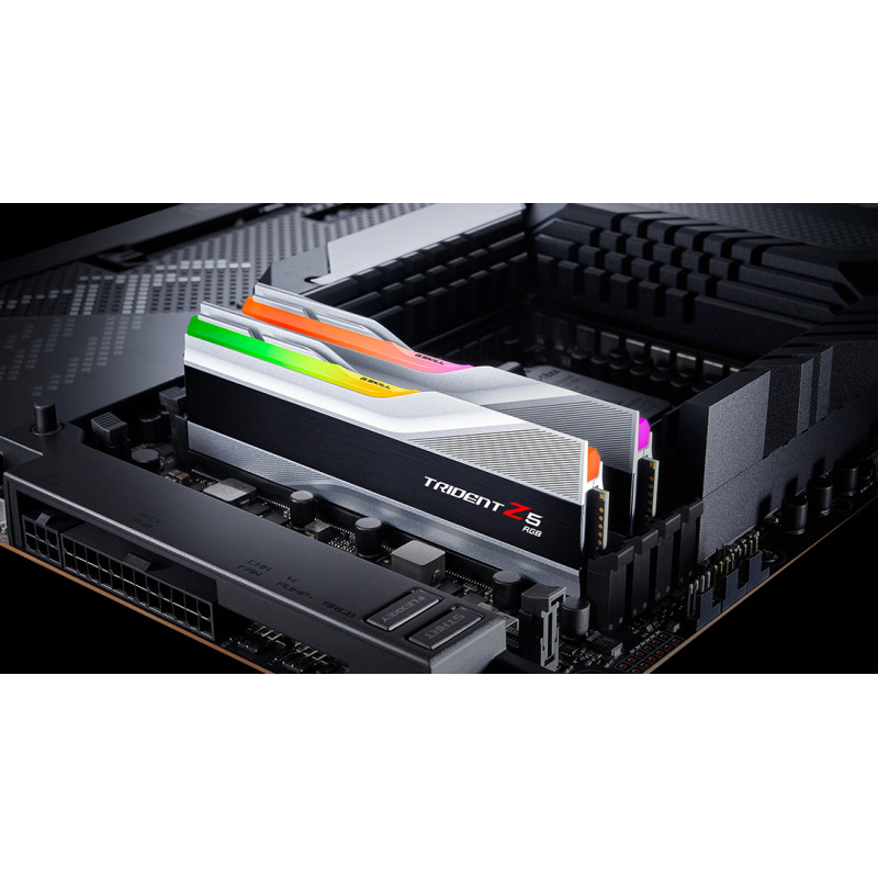Модуль памяти G.Skill DDR5 64GB (2x32GB) 6400 MHz Trident Z5 RGB (F5-6400J3239G32GX2-TZ5RS)