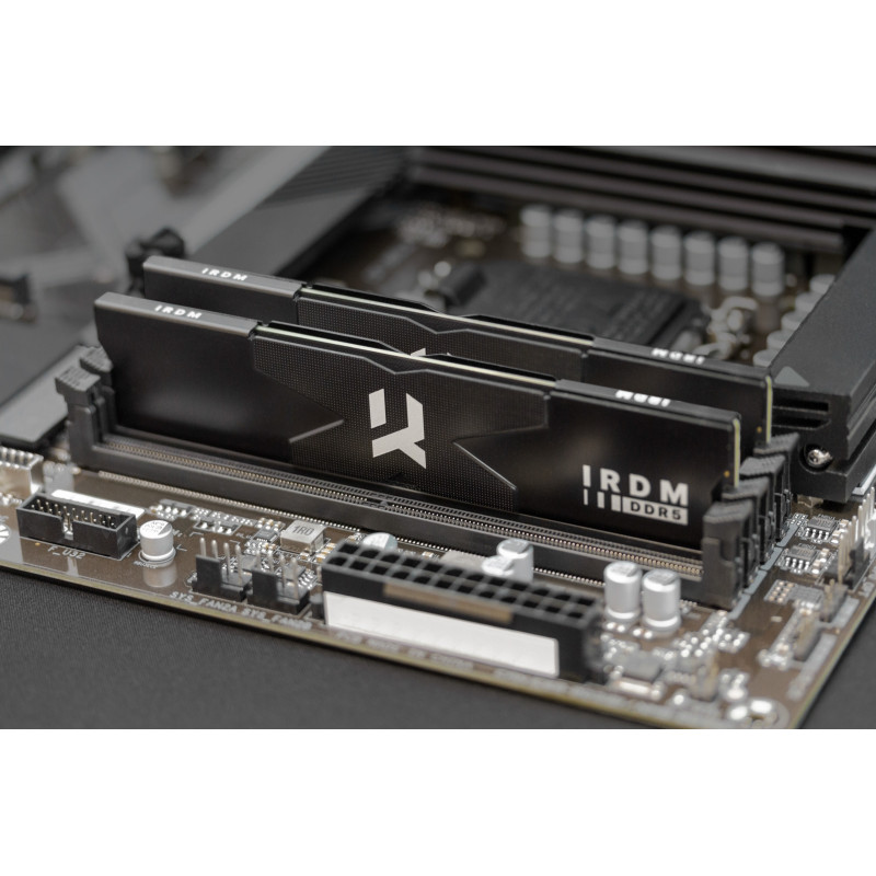 Модуль памяти Goodram DDR5 2x16GB/5600 IRDM Black (IR-5600D564L36S/32GDC)