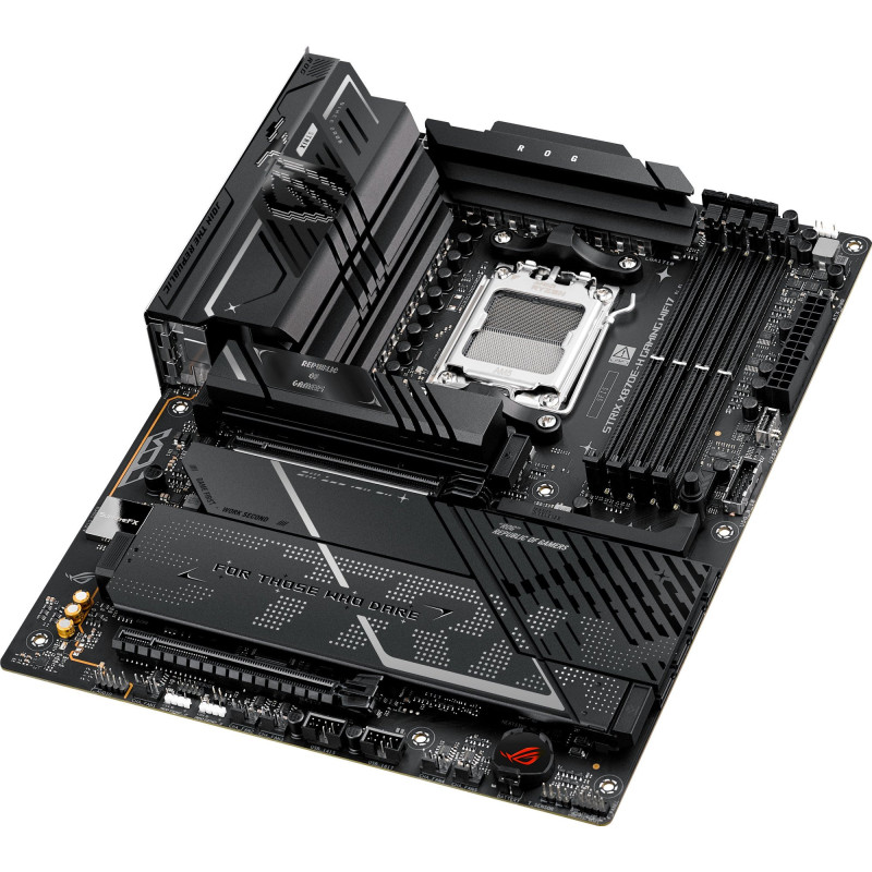 Материнcкая плата ASUS ROG STRIX X870E-H GAMING WIFI7